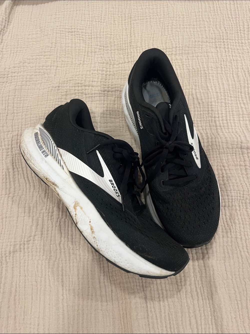 Women's Brooks Adrenaline GTS 24